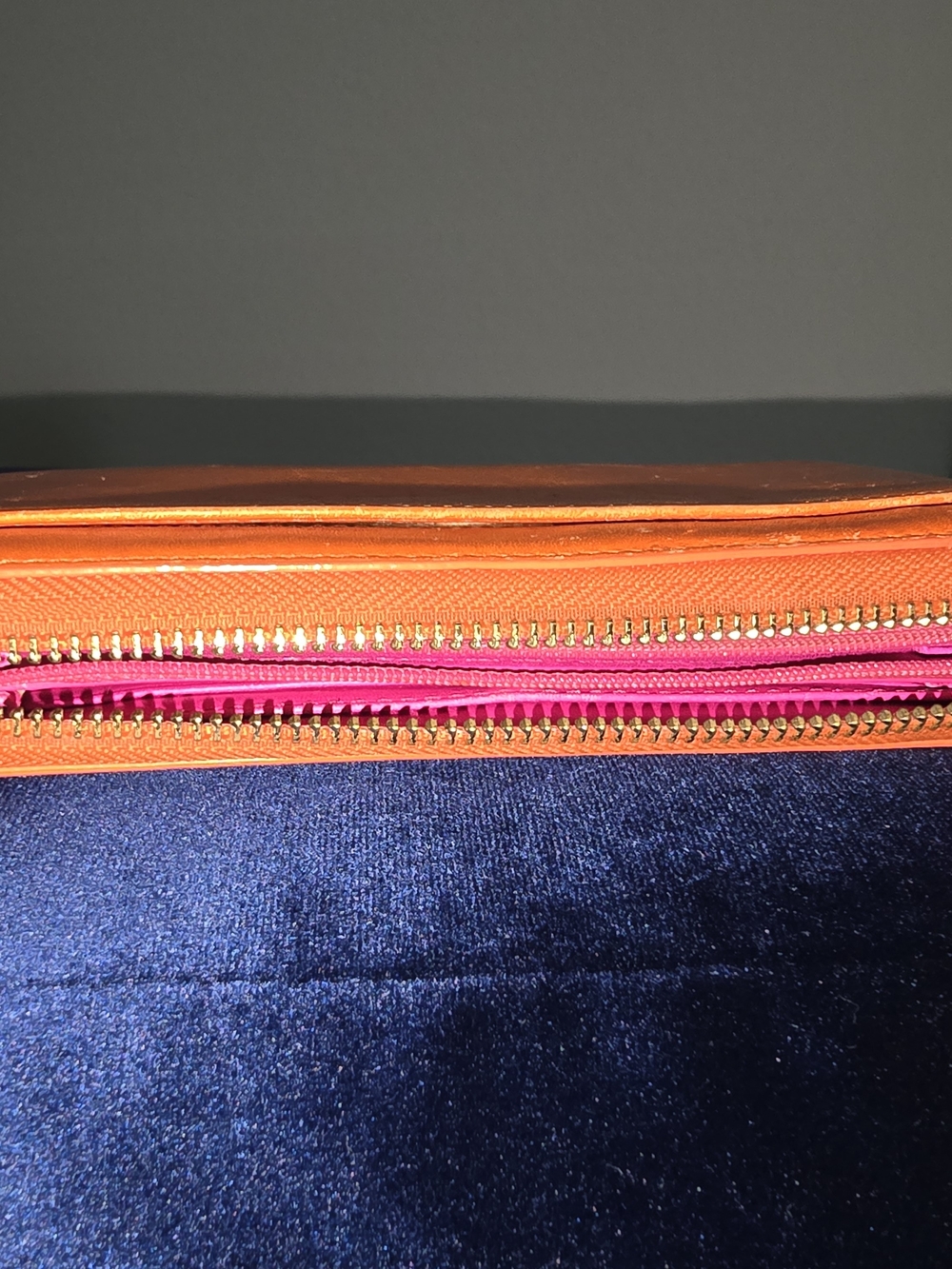 Kate Spade New York Orange Zip Wallet W/ NWT BANGLE - Picture 9 of 10